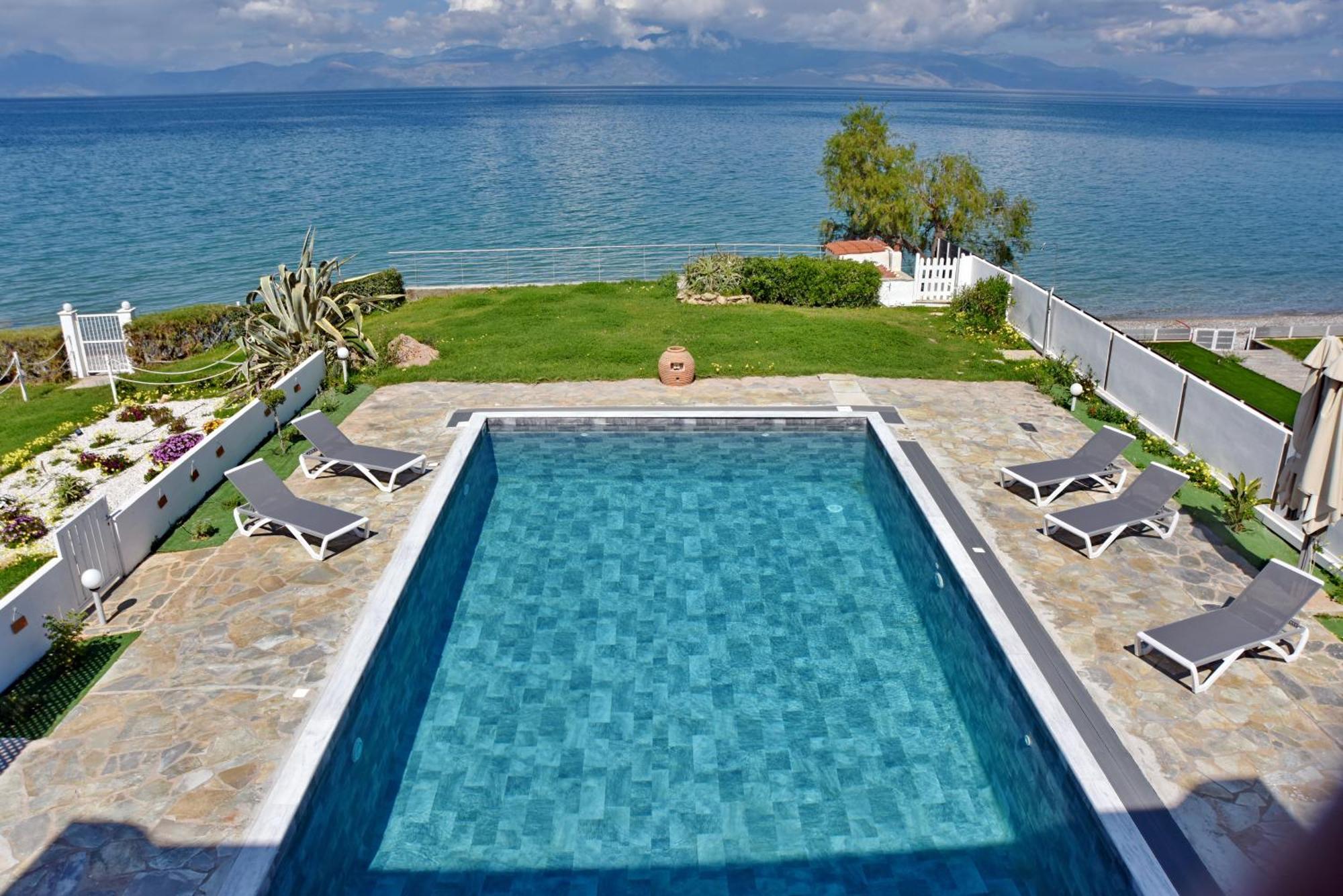 Antorina Beachfront Villas With Private Pools Kamari  외부 사진