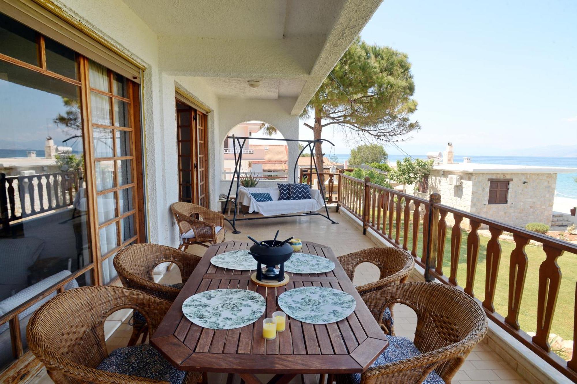 Antorina Beachfront Villas With Private Pools Kamari  외부 사진