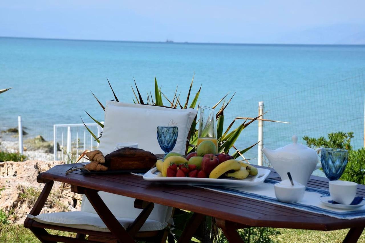 Antorina Beachfront Villas With Private Pools Kamari  외부 사진